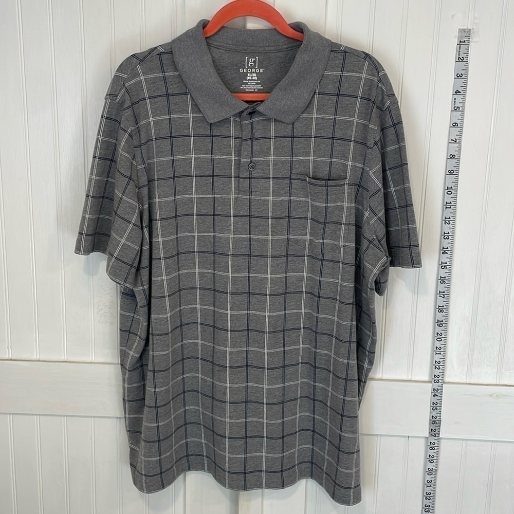 George gray white/blue checkered polo with front pocket size XL 46- 48